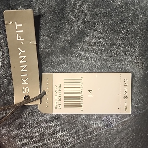 Boy's Sean John - Picture 8 of 9